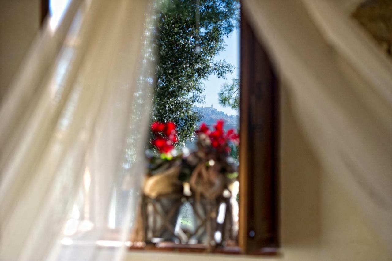 Agriturismo Palazzo Conti A ปีเอนซา ภายนอก รูปภาพ