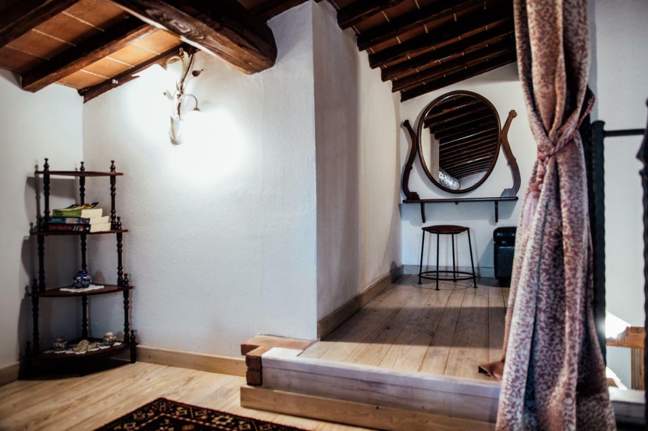 Agriturismo Palazzo Conti A ปีเอนซา ภายนอก รูปภาพ